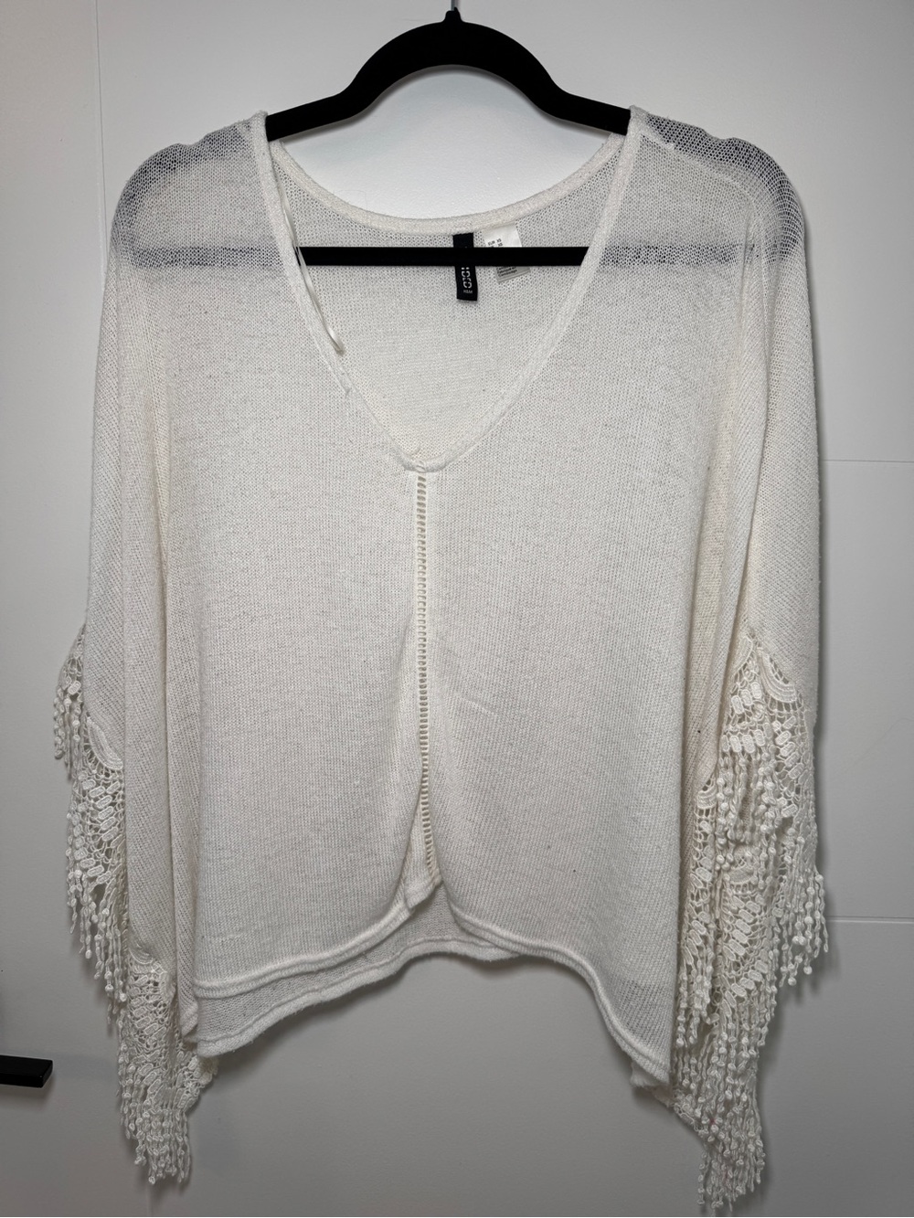 H&M V-Neck Fringe Sleeve Sweater